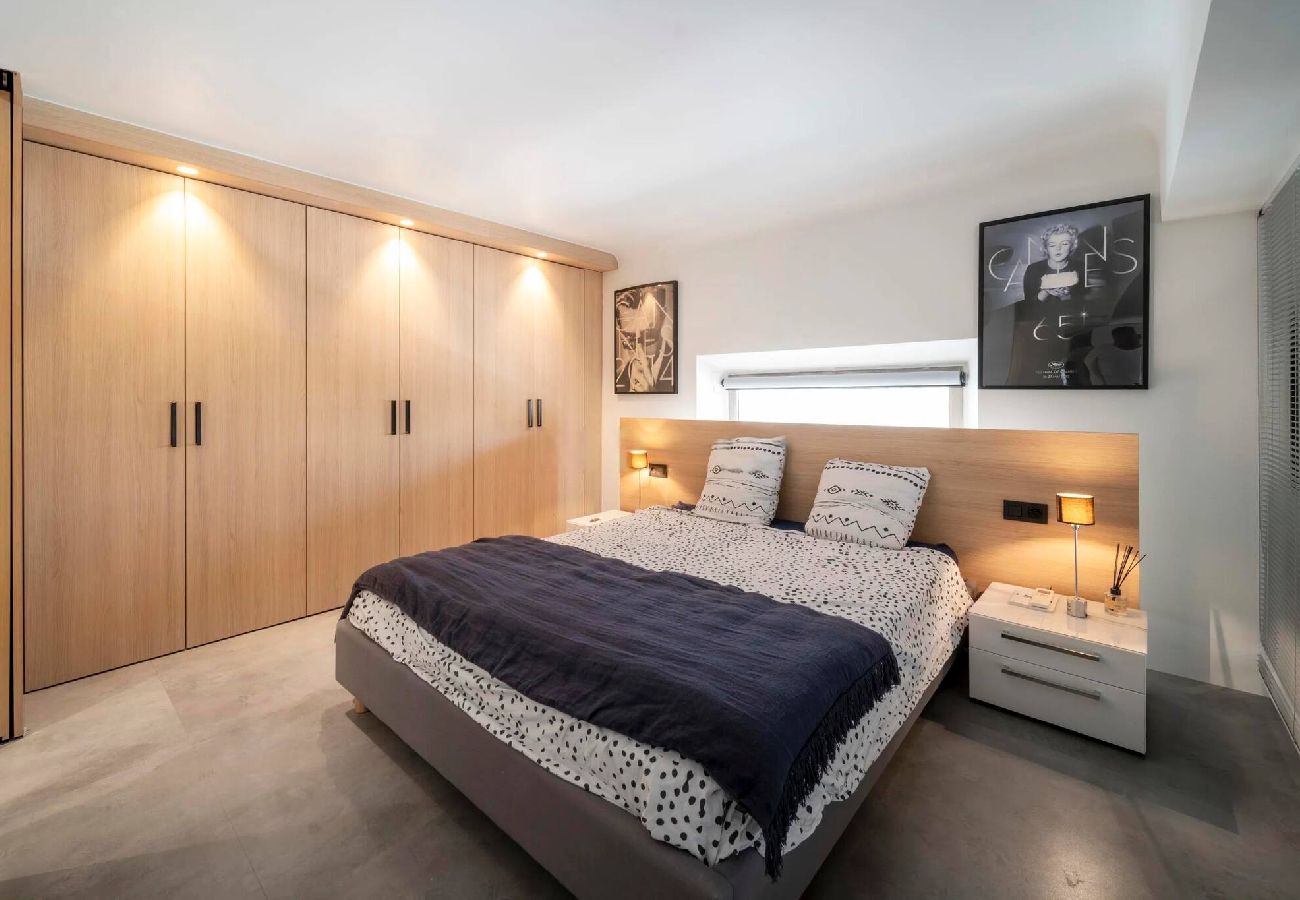 Apartment in Cannes - Duplex 2 bedrooms - Cannes Centre 