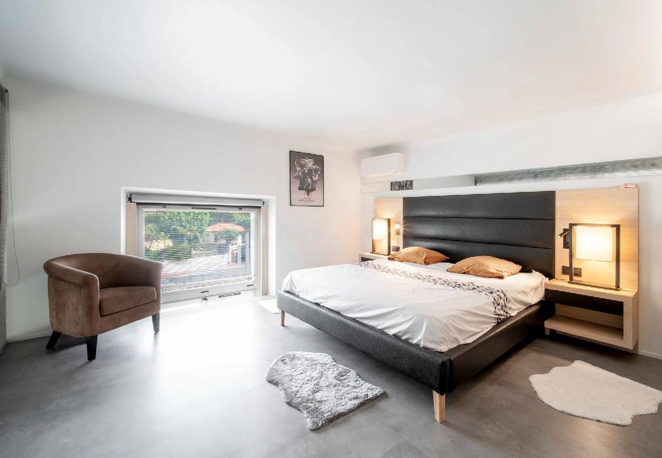 Apartment in Cannes - Duplex 2 bedrooms - Cannes Centre 