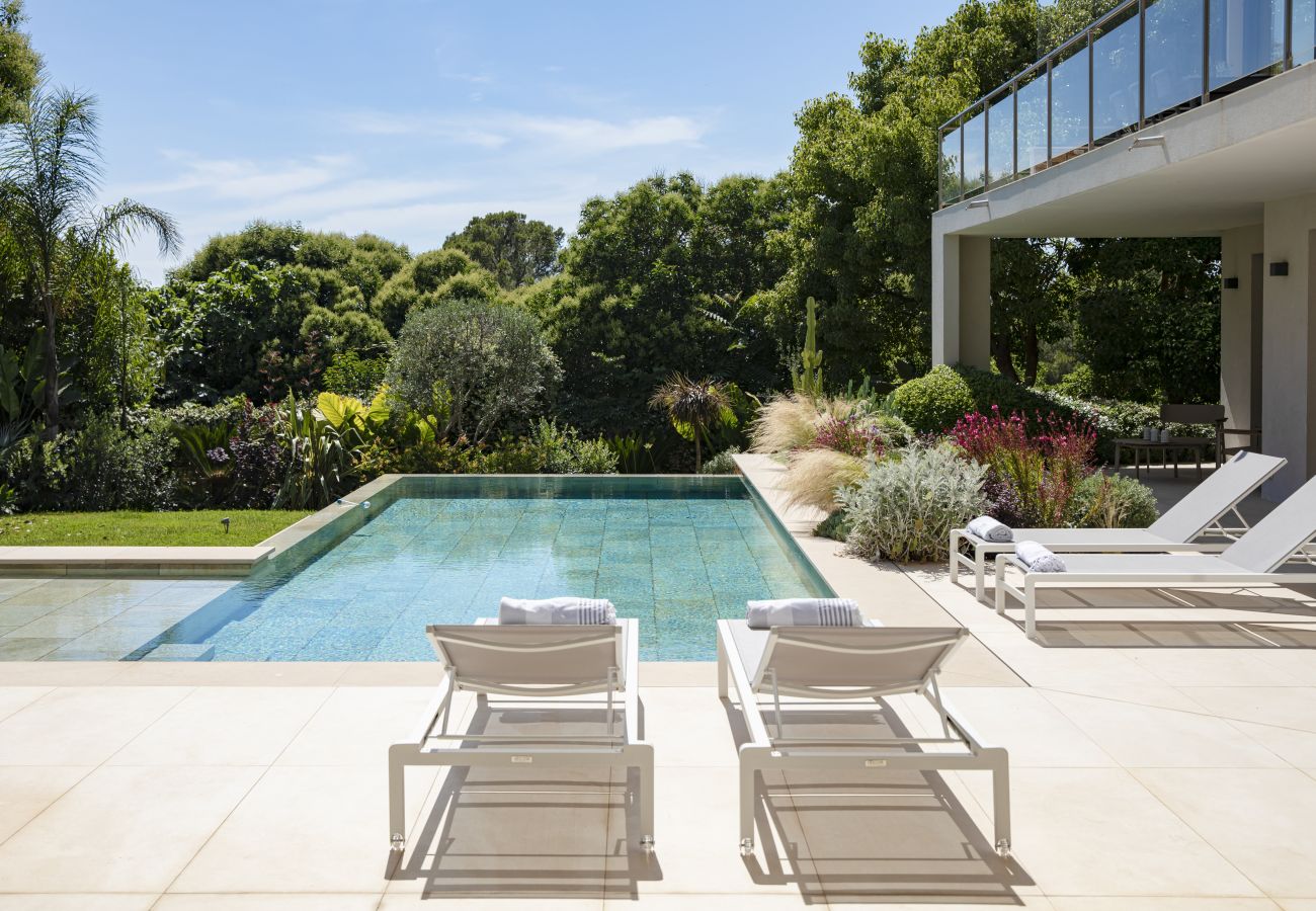 Villa in Le Cannet - 4 bedroom Californian villa with private pool - 1km from Cannes