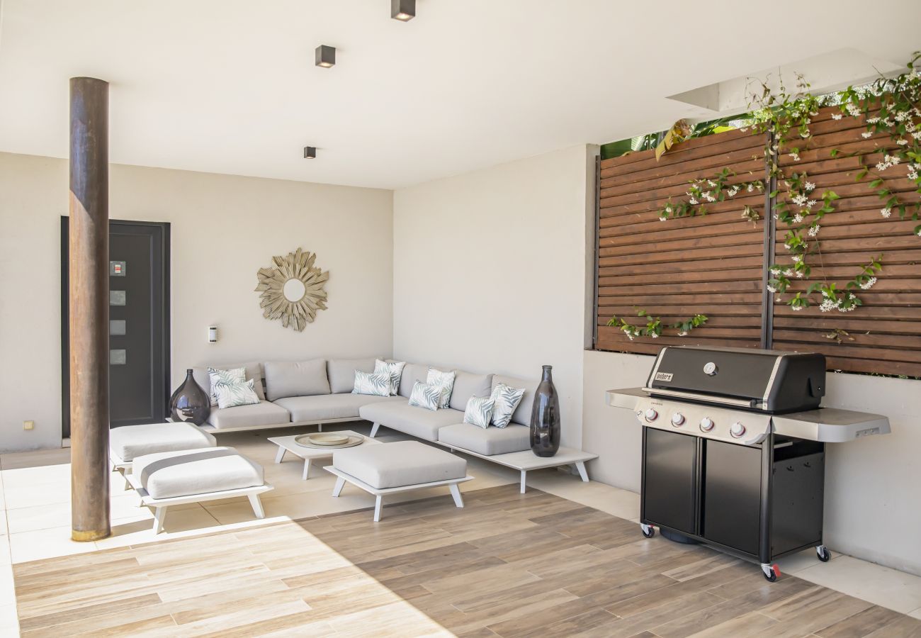 Villa in Le Cannet - 4 bedroom Californian villa with private pool - 1km from Cannes