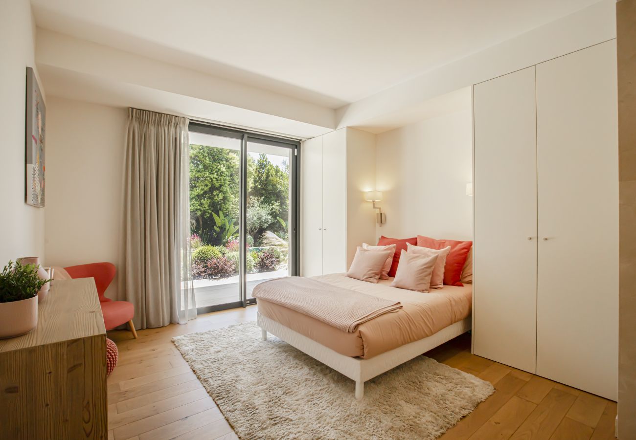 Villa in Le Cannet - 4 bedroom Californian villa with private pool - 1km from Cannes