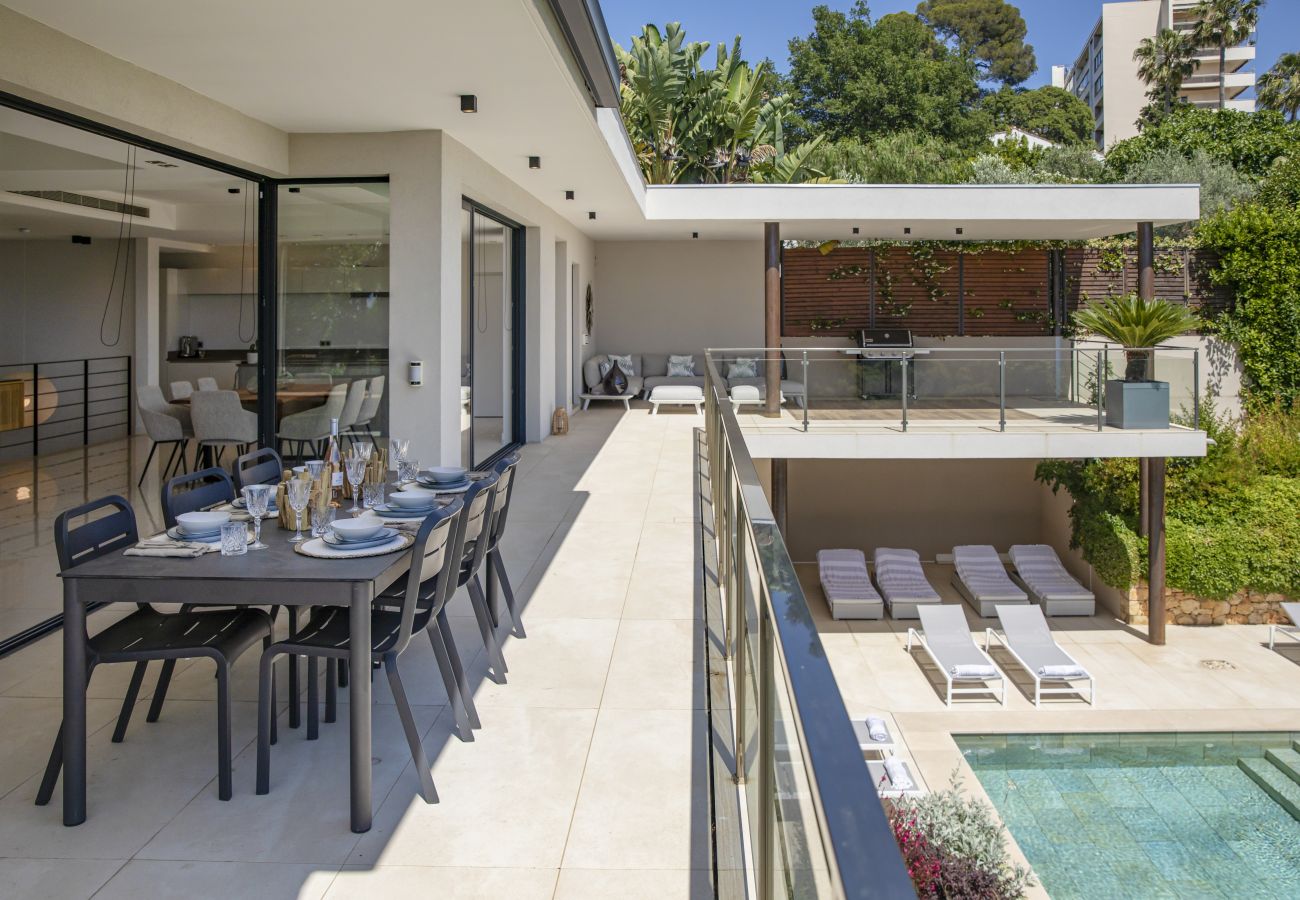 Villa in Le Cannet - 4 bedroom Californian villa with private pool - 1km from Cannes