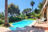 Villa in Mandelieu-la-Napoule - Villa in the hills above Mandelieu with sea view and private pool