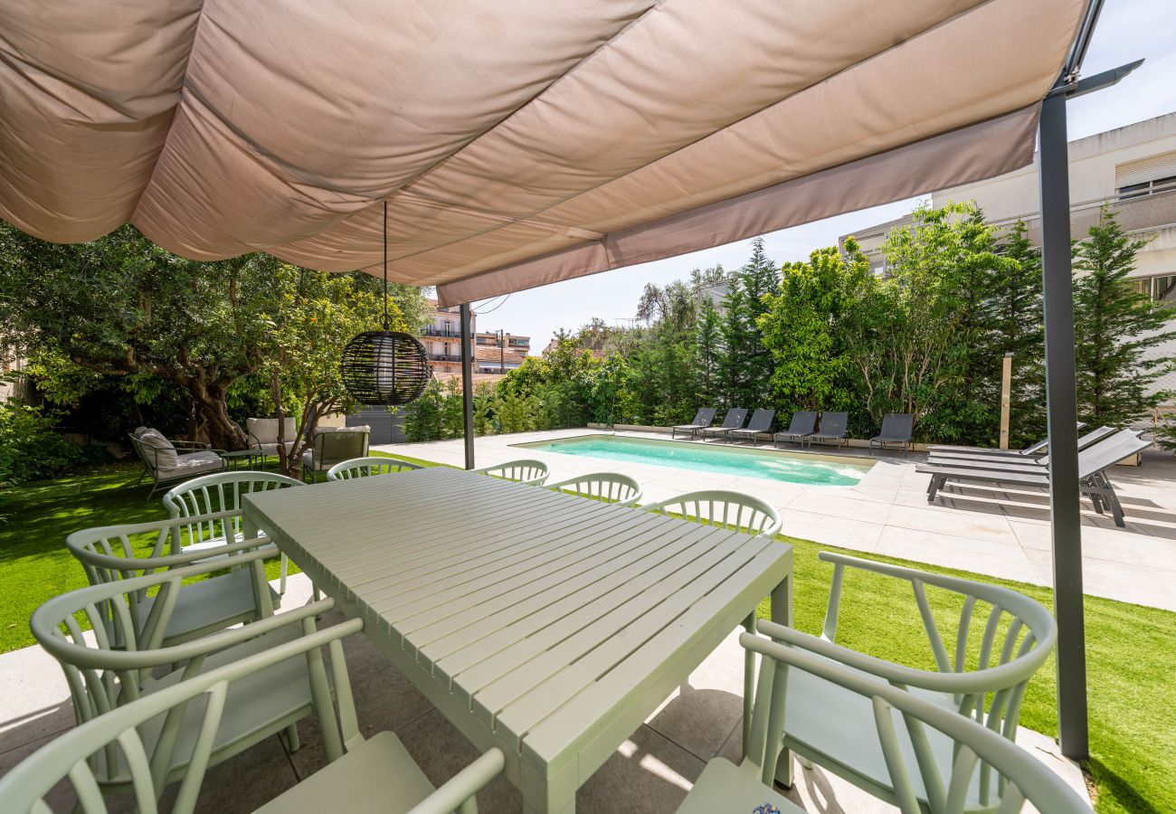 Villa in Cannes - Renovated 5 bedroom villa 1km from la croisette