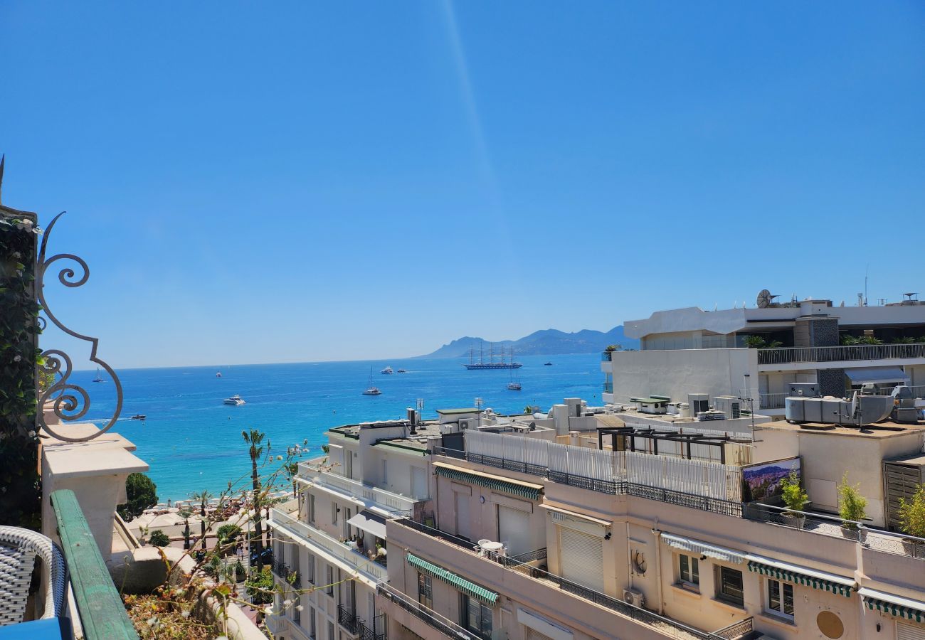Studio in Cannes - Magnificent studio on the Croisette - 50m from the beaches