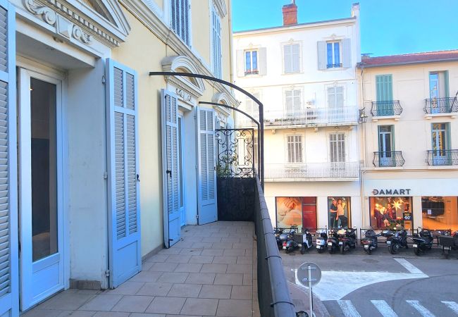 Apartment in Cannes - Charming 2-room apartment in central Cannes - 300 metres from La Croisette