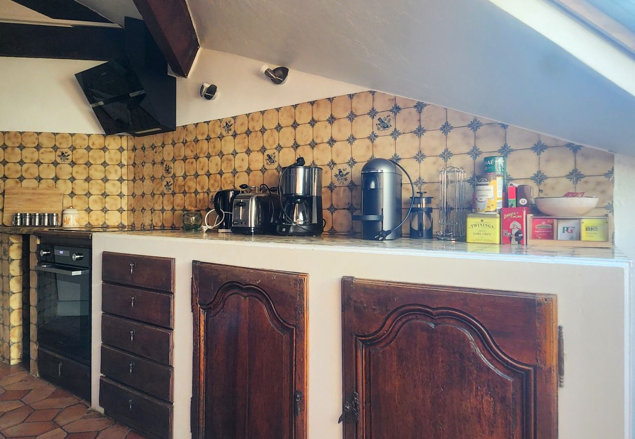 Apartment in Cannes - 2-bedroom apartment in central Cannes with terrace - 800 metres from La Croisette