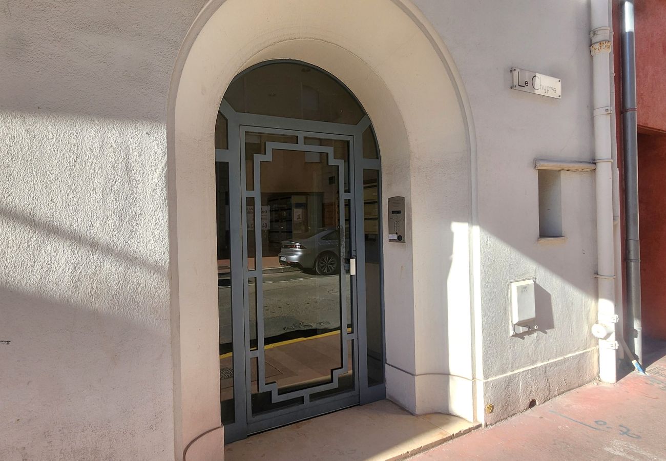 Apartment in Cannes - Charming 2-room apartment in central Cannes with terrace - 300 metres from the beaches