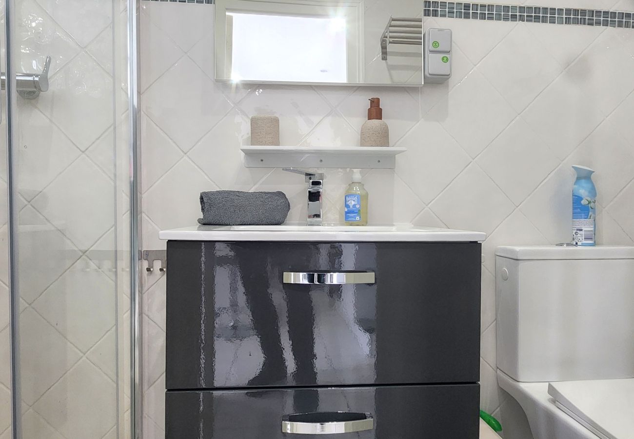 Studio in Cannes - Charming studio apartment in central Cannes - 700 metres from La Croisette