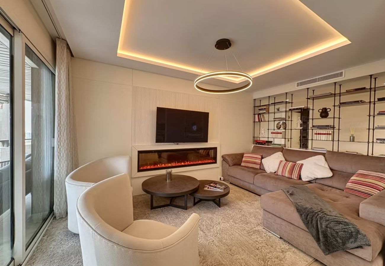 Apartment in Cannes - Luxurious 3-room apartment, 140 m² with 45 m² terrace and sea view - 100 m from La Croisette