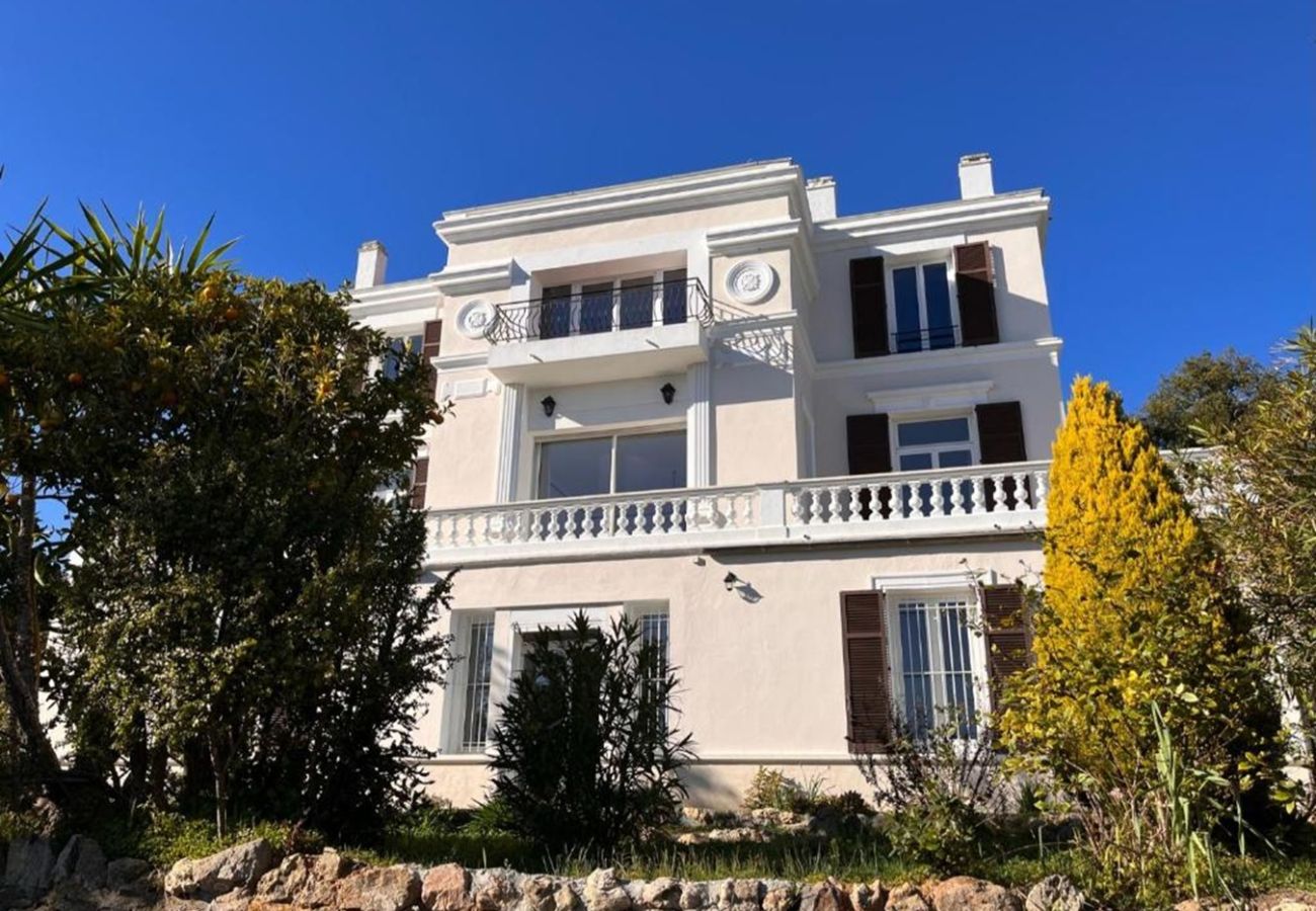 Villa in Mandelieu-la-Napoule - Superb 11-bedroom villa with private pool and sea view - Mandelieu