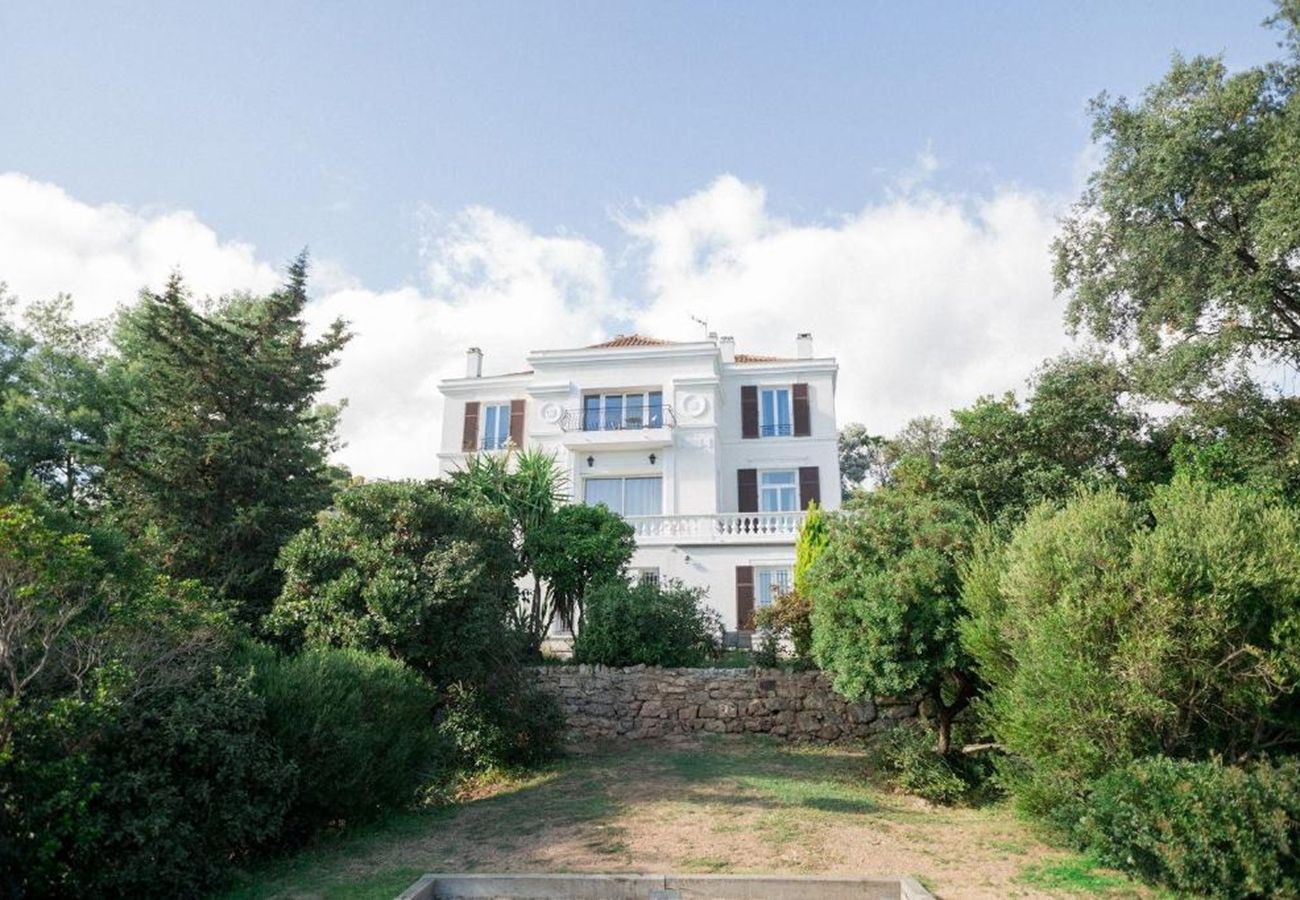 Villa in Mandelieu-la-Napoule - Superb 11-bedroom villa with private pool and sea view - Mandelieu