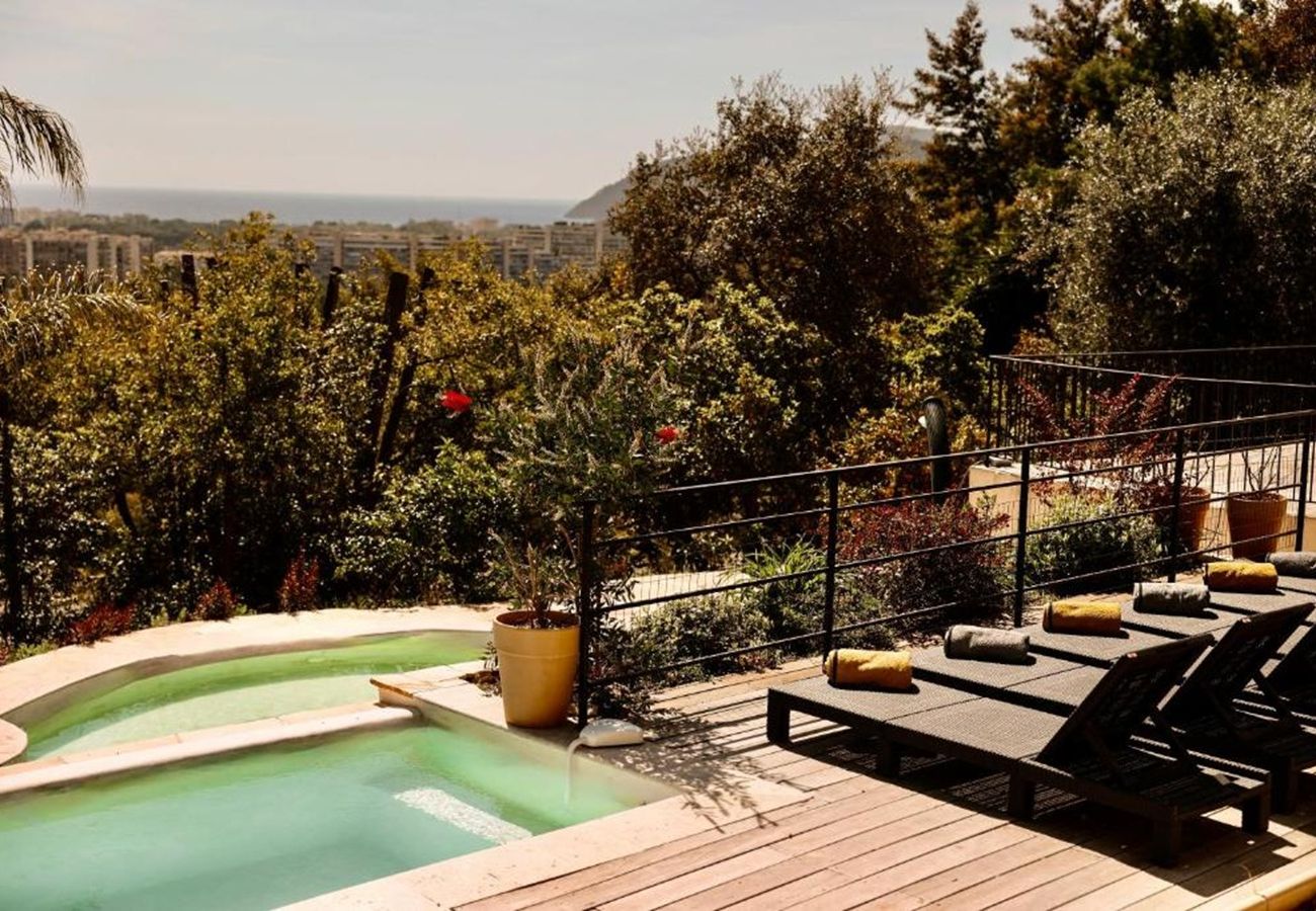 Villa in Mandelieu-la-Napoule - Superb 11-bedroom villa with private pool and sea view - Mandelieu