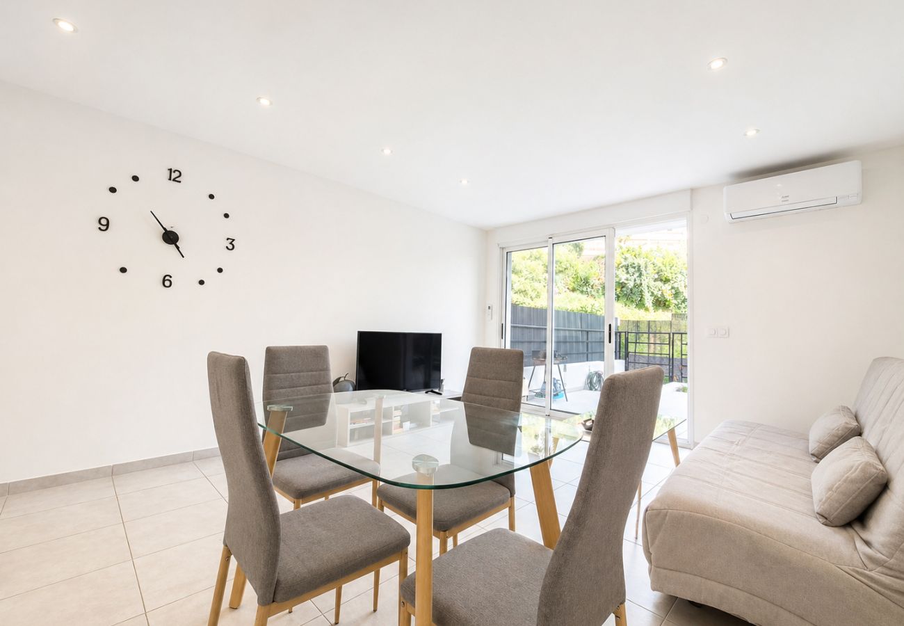 Apartment in Cannes - 2 rooms apartment center of Cannes - 700m from beach