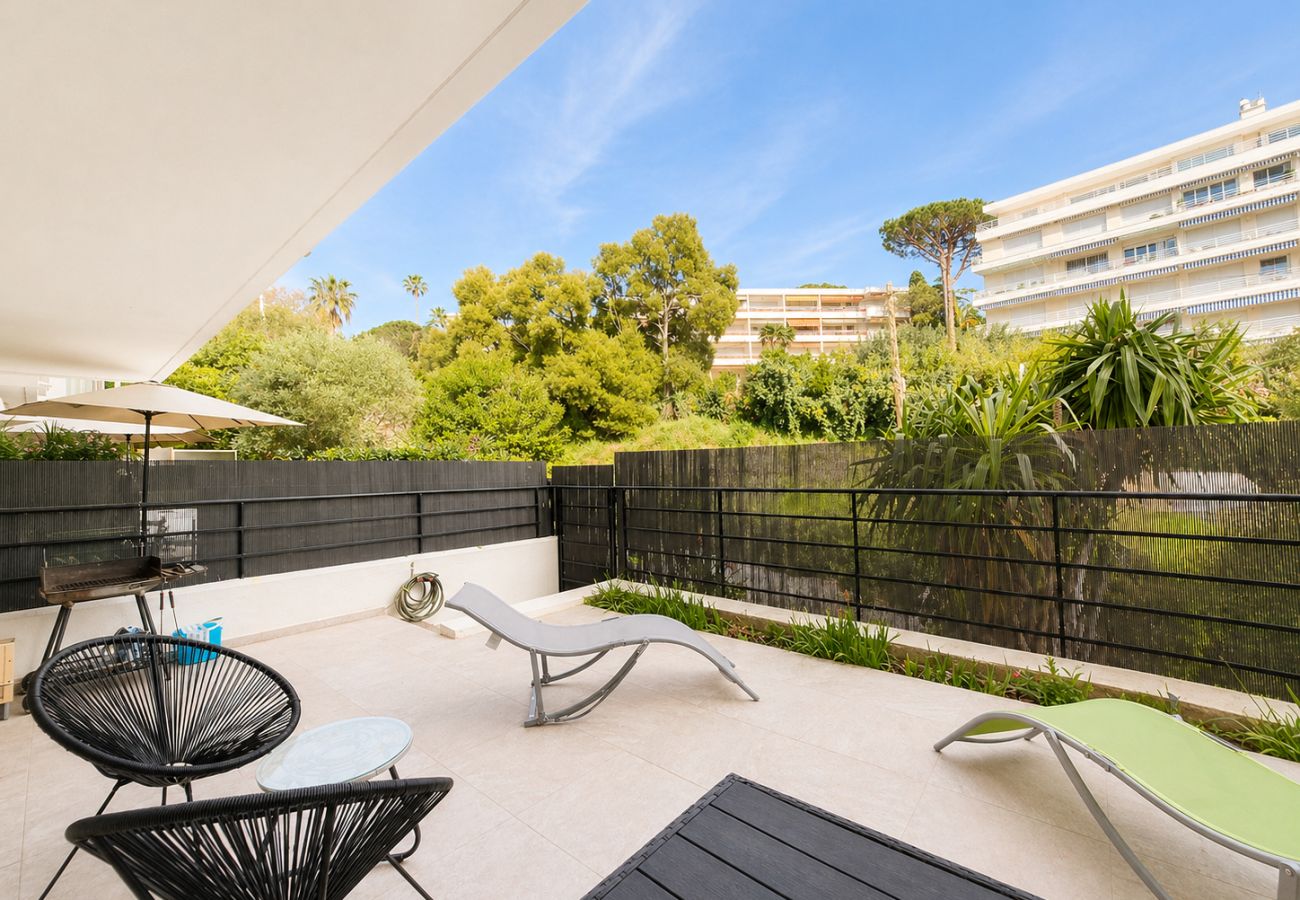 Apartment in Cannes - 2 rooms apartment center of Cannes - 700m from beach