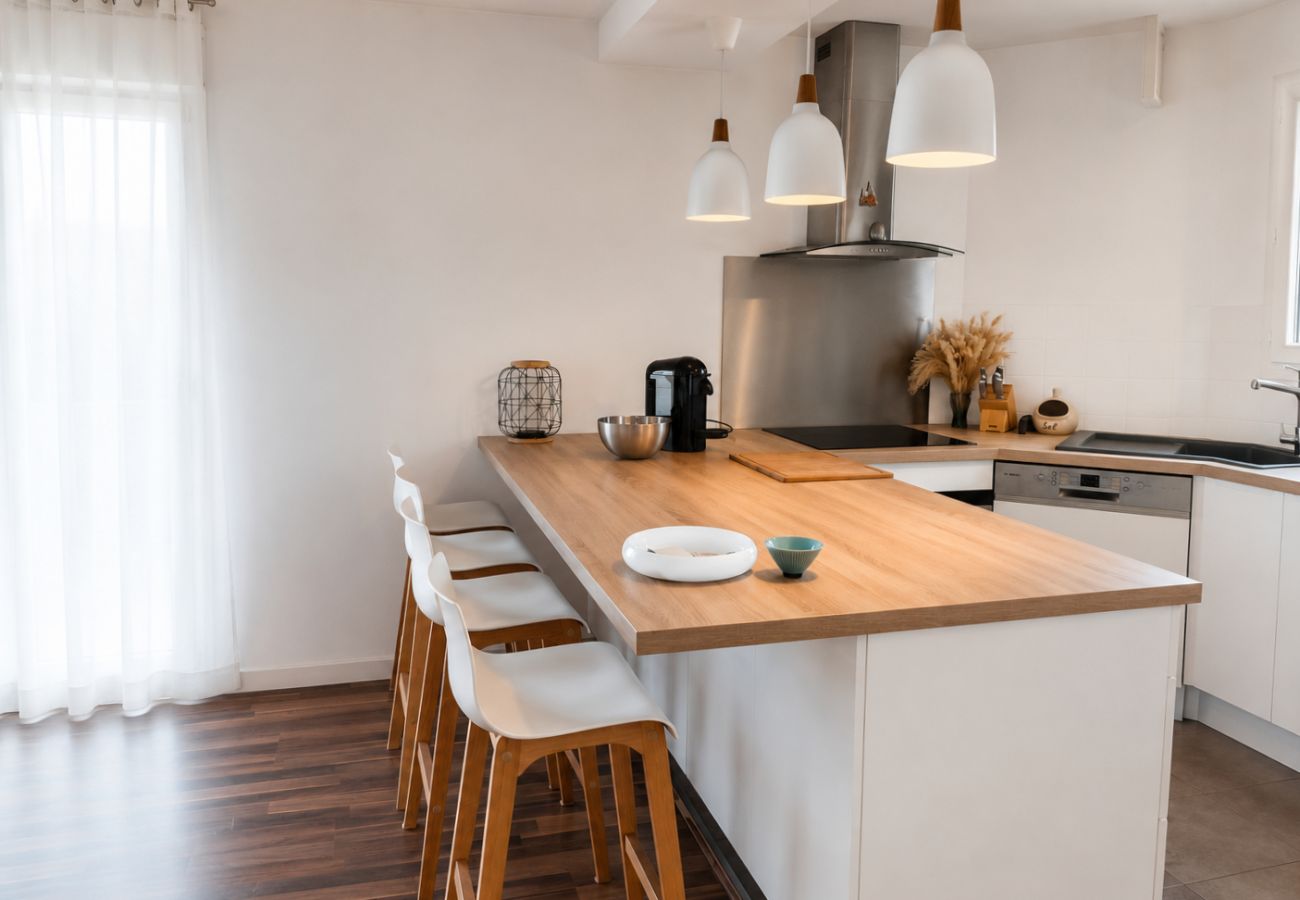 Apartment in Cannes - Beautiful 1-bedroom apartment in a quiet area near the center of Cannes—900 meters from La Croisette