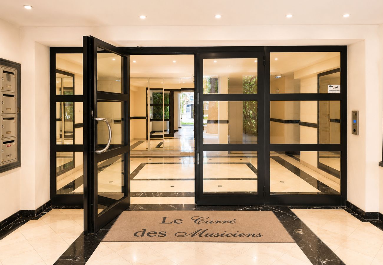 Studio in Cannes - Air-conditioned studio apartment 400 meters from the beaches - Downtown