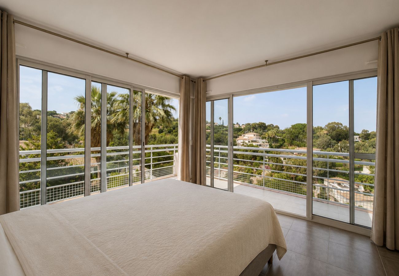 Villa in Vallauris - 6-Bedroom Villa with Panoramic sea Views and Pool - Super Cannes