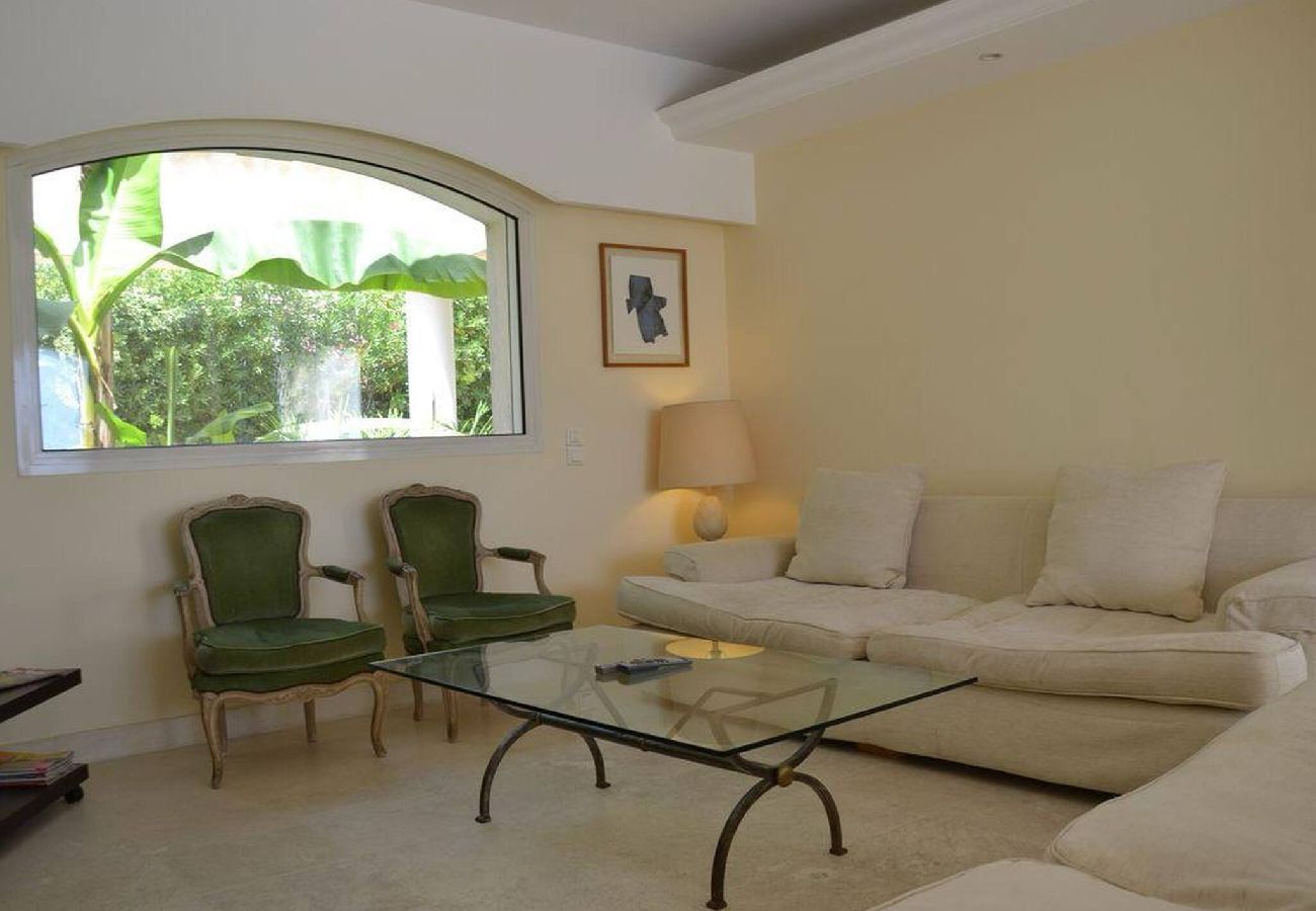 Maison à Vallauris - Villa 4 chambres vue mer et piscine privée 