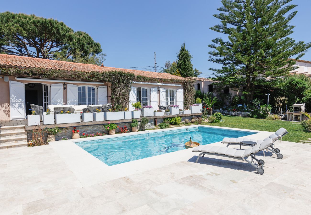 Villa à Mandelieu-la-Napoule - Luxueuse villa 7 chambres avec piscine & jacuzzi