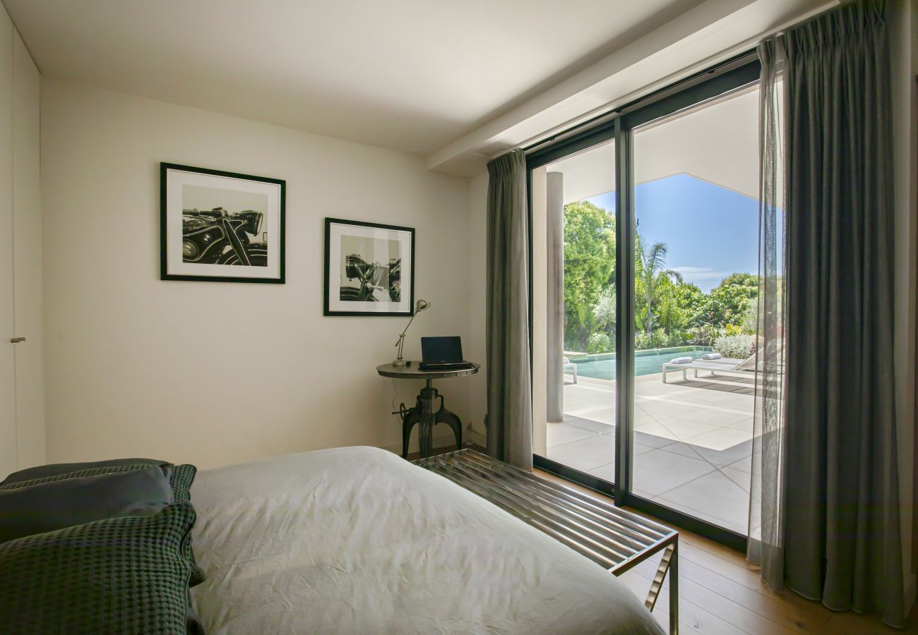 Villa à Le Cannet - Villa californienne 4 chambres avec piscine privée - 1km de Cannes