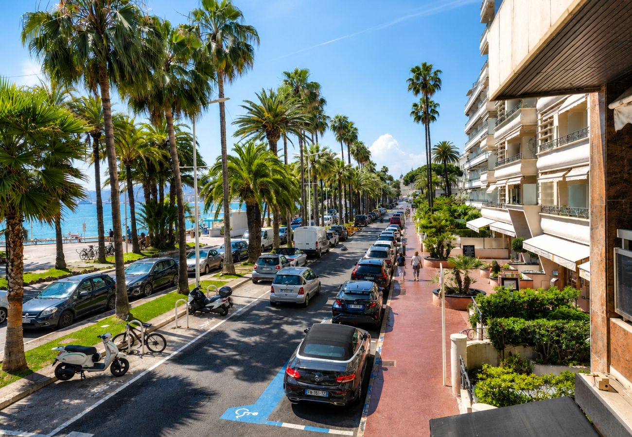 Appartement à Cannes - Appartement 3 chambre vue mer sur la Croisette