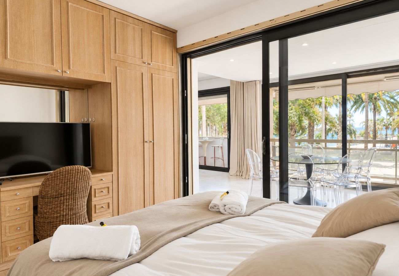 Appartement à Cannes - Appartement 3 chambre vue mer sur la Croisette