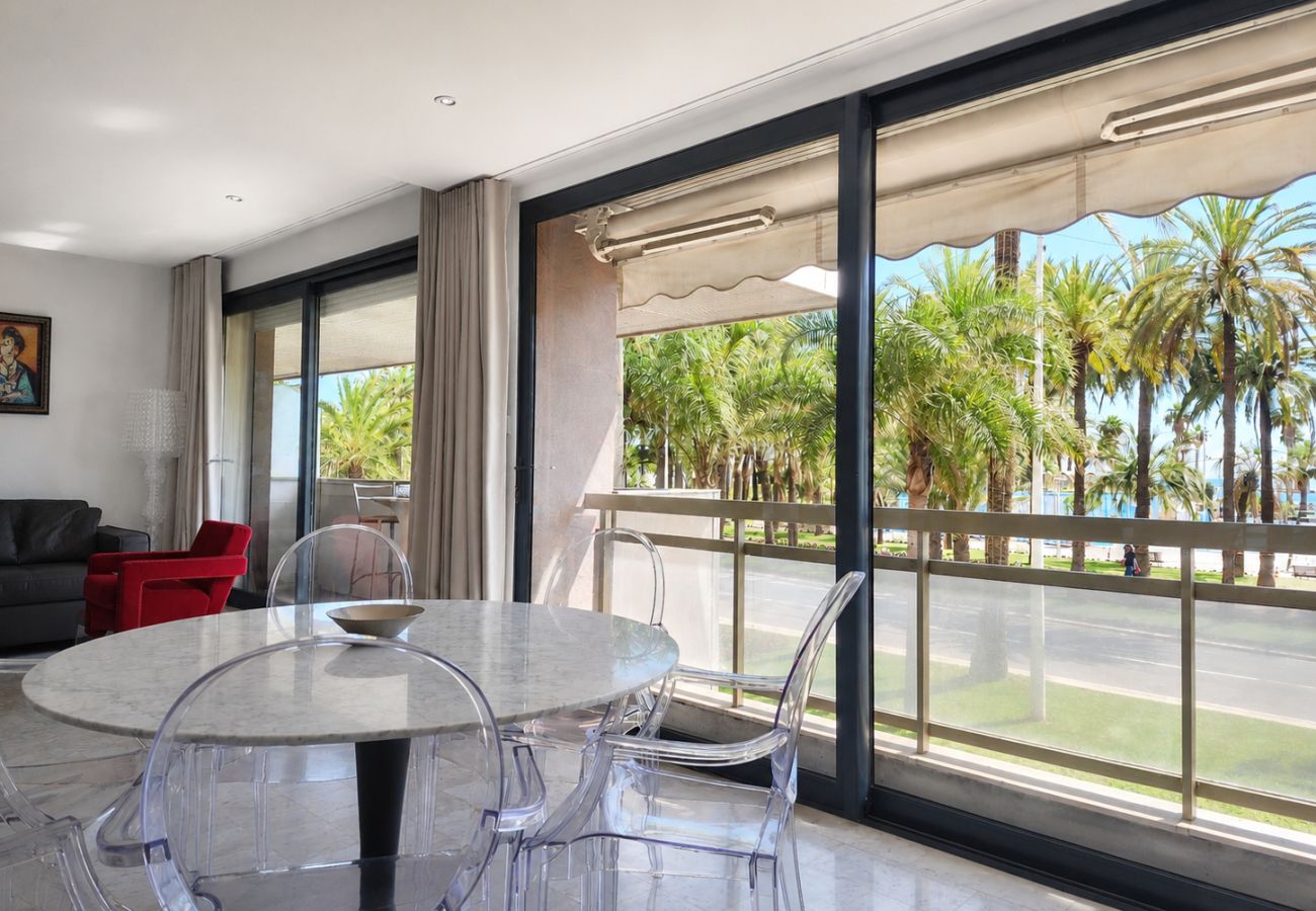 Appartement à Cannes - Appartement 3 chambre vue mer sur la Croisette