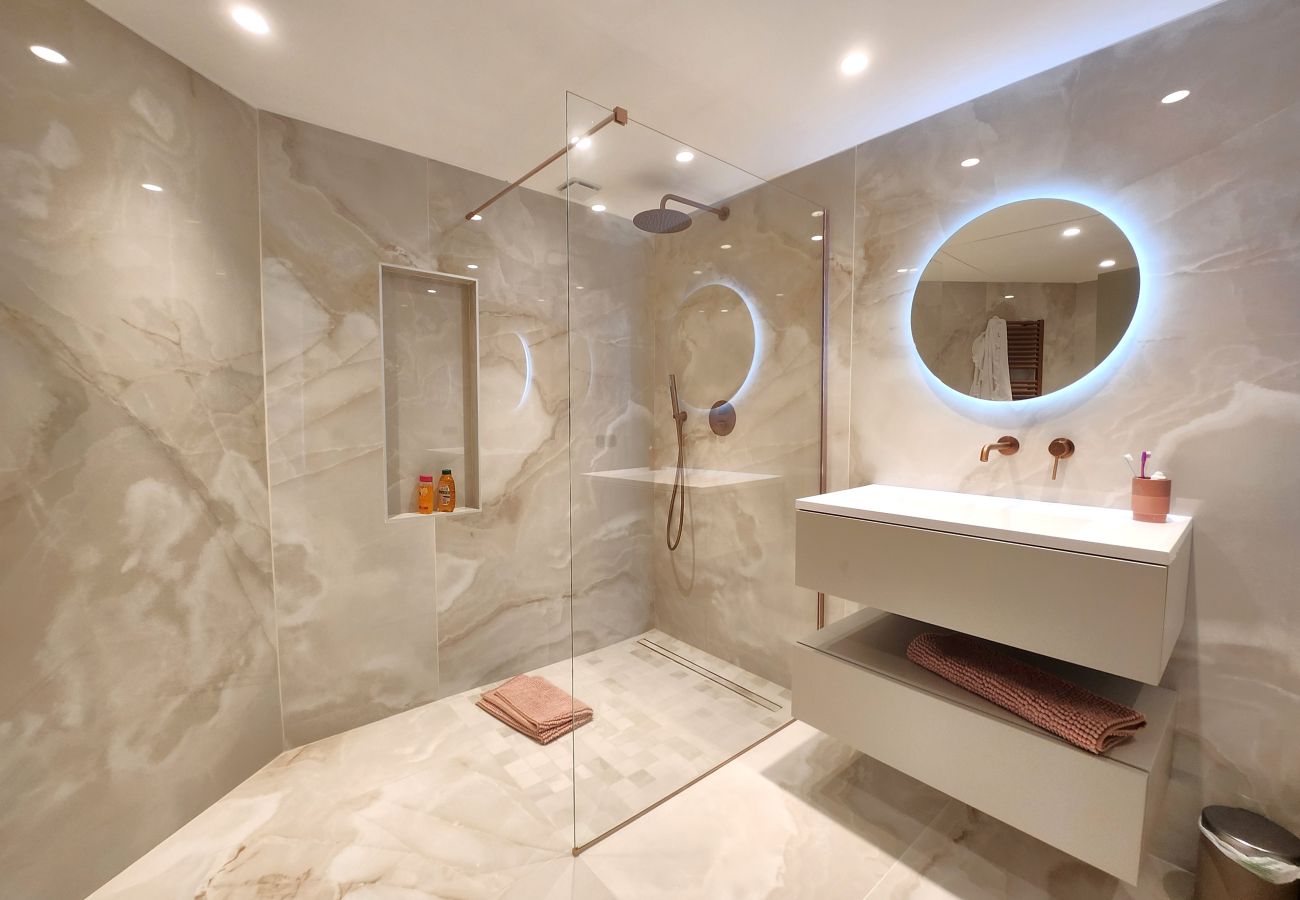 Villa à Mougins - Luxueuse villa 5ch 570m² Mougins - Piscine 