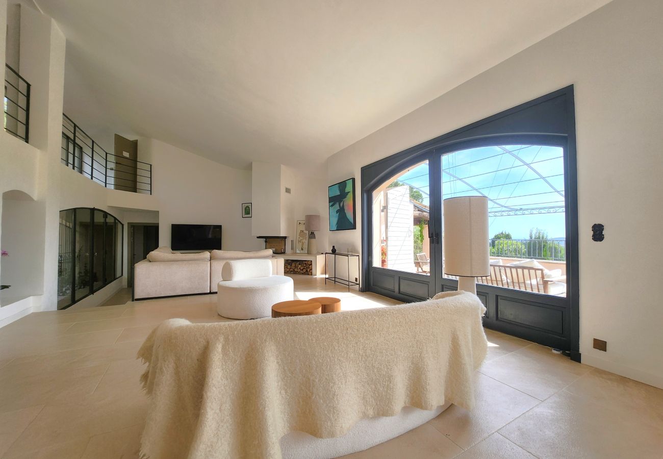 Villa à Mougins - Luxueuse villa 5ch 570m² Mougins - Piscine 