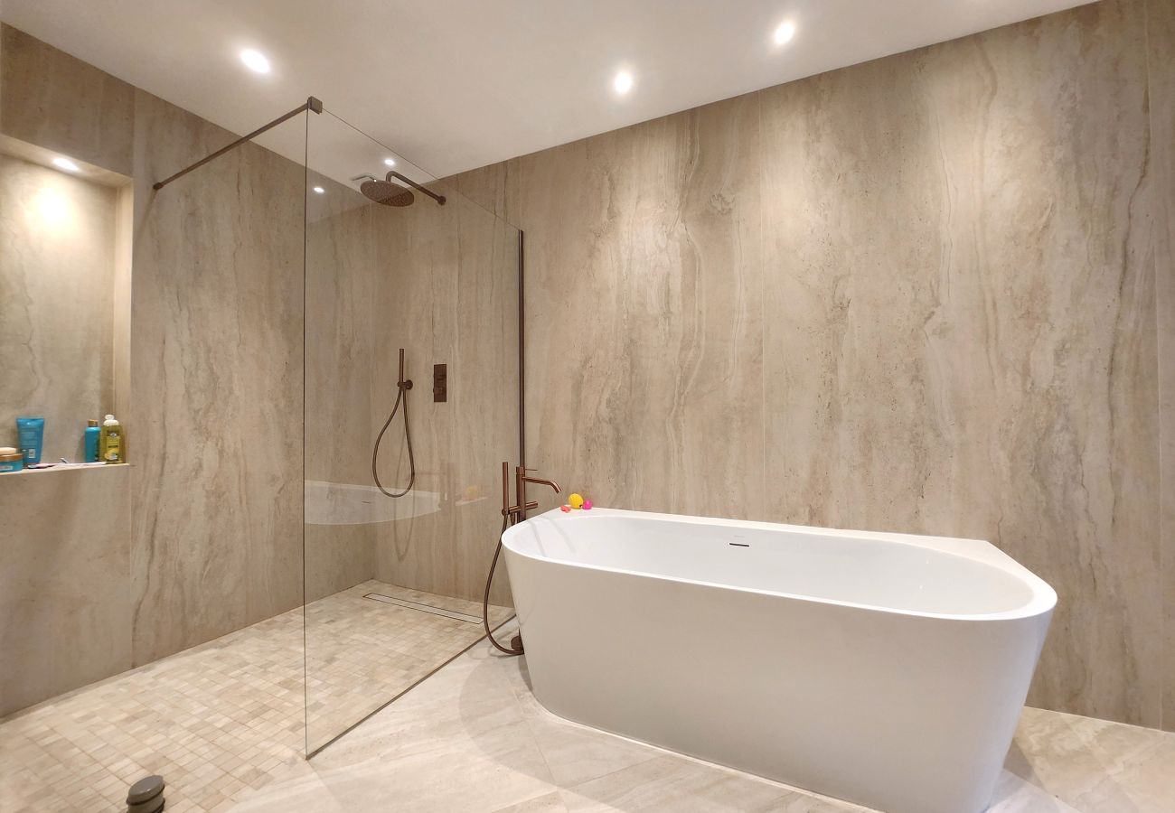 Villa à Mougins - Luxueuse villa 5ch 570m² Mougins - Piscine 