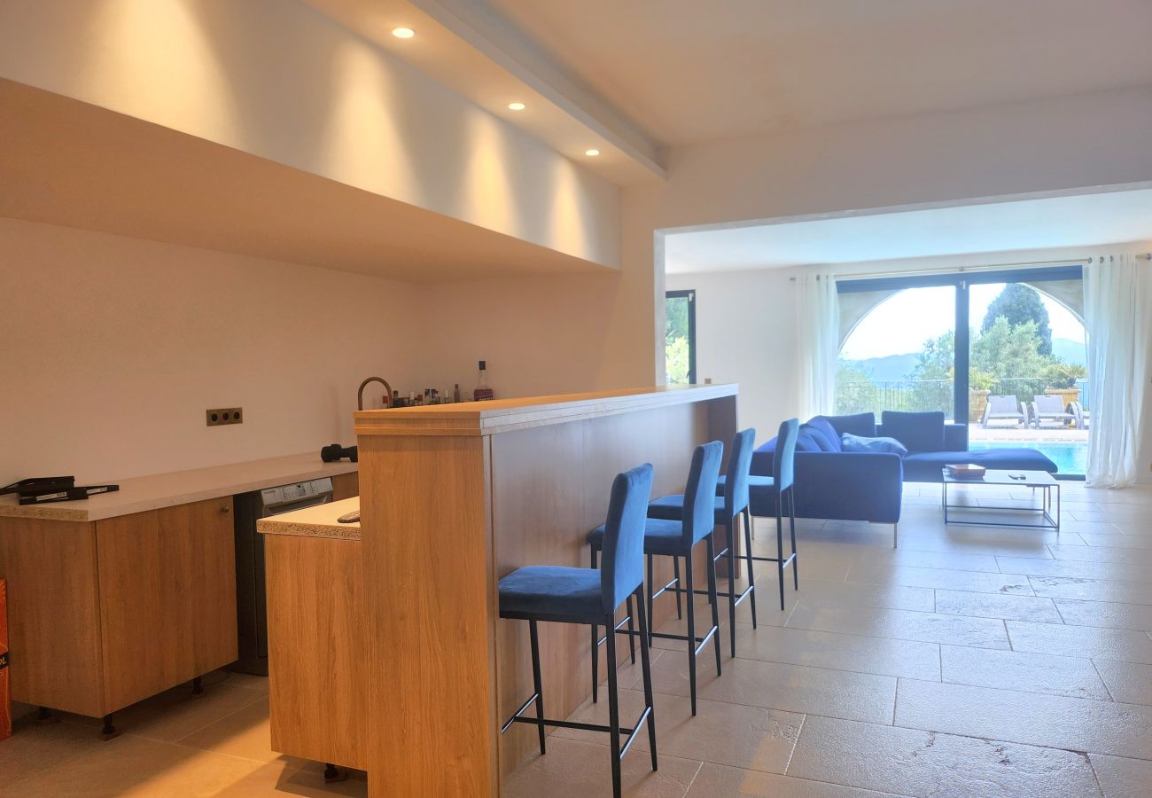 Villa à Mougins - Luxueuse villa 5ch 570m² Mougins - Piscine 