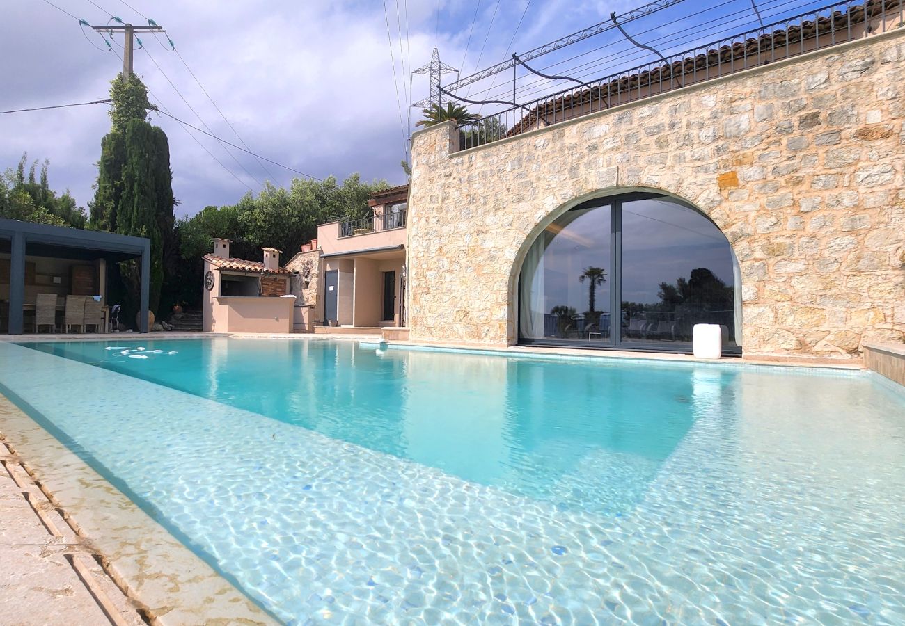 Villa à Mougins - Luxueuse villa 5ch 570m² Mougins - Piscine 