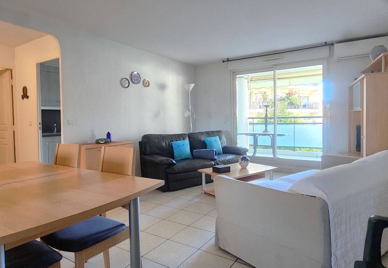 Appartement à Cannes - 3p climatisés centre Cannes - Parking