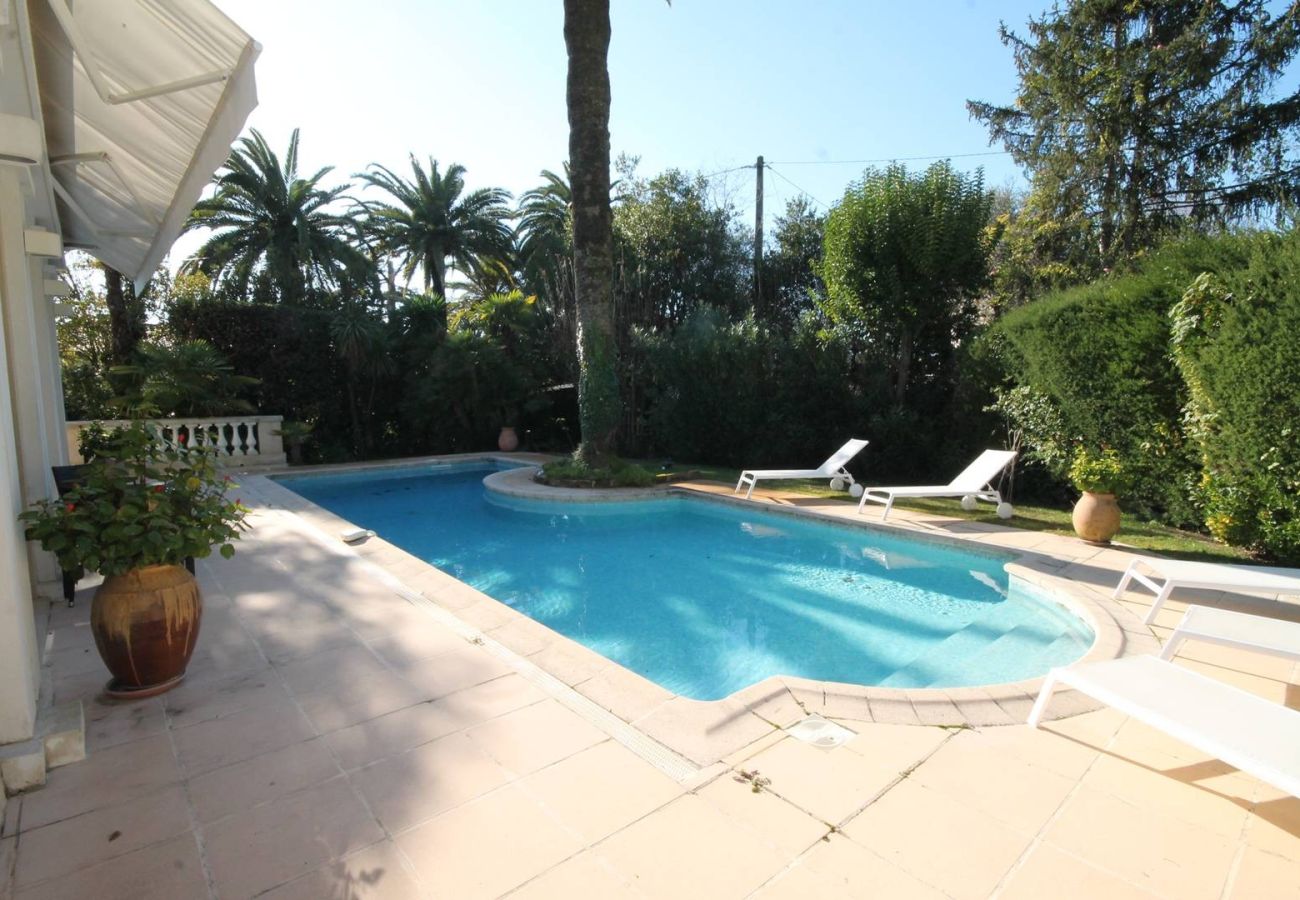 Villa à Cannes - Villa 5ch centre Cannes avec piscine privée
