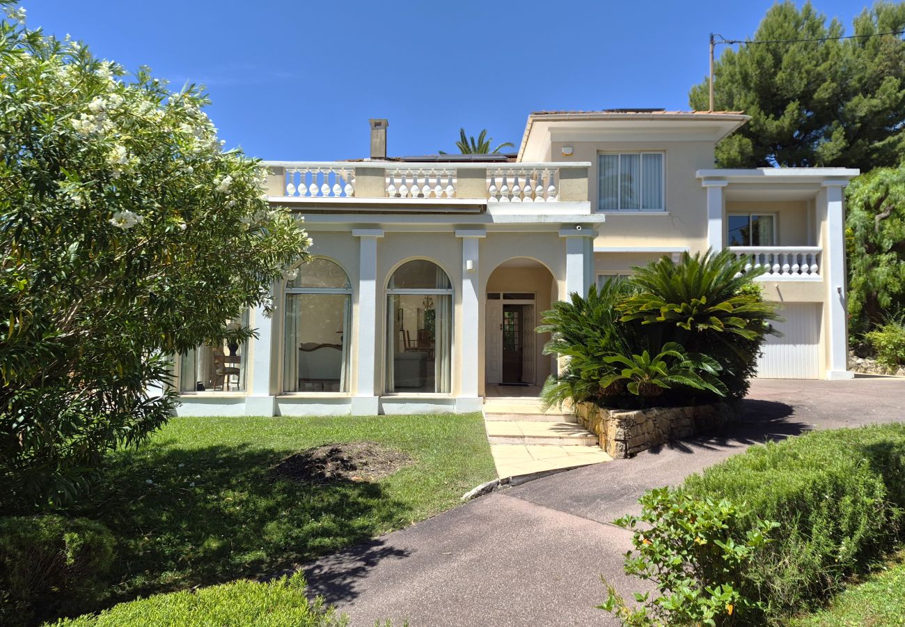 Villa à Cannes - Villa 5ch centre Cannes avec piscine privée
