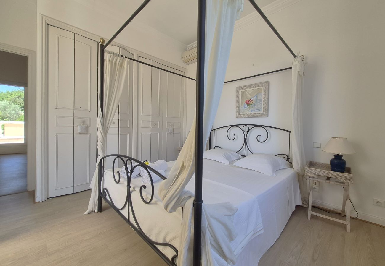 Villa à Cannes - Villa 5ch centre Cannes avec piscine privée
