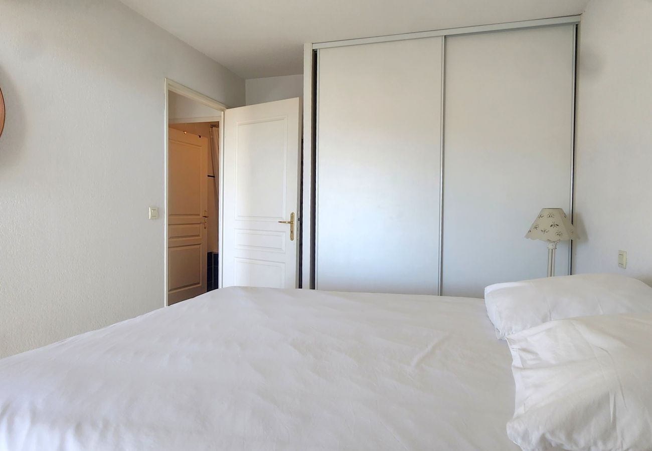 Appartement à Cannes - 2ch avec parking privée - 700m des plages