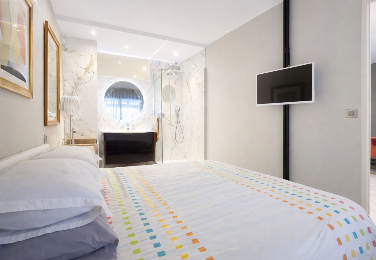 Appartement à Cannes - 3 pièces au centre de Cannes - 50m de la Croisette