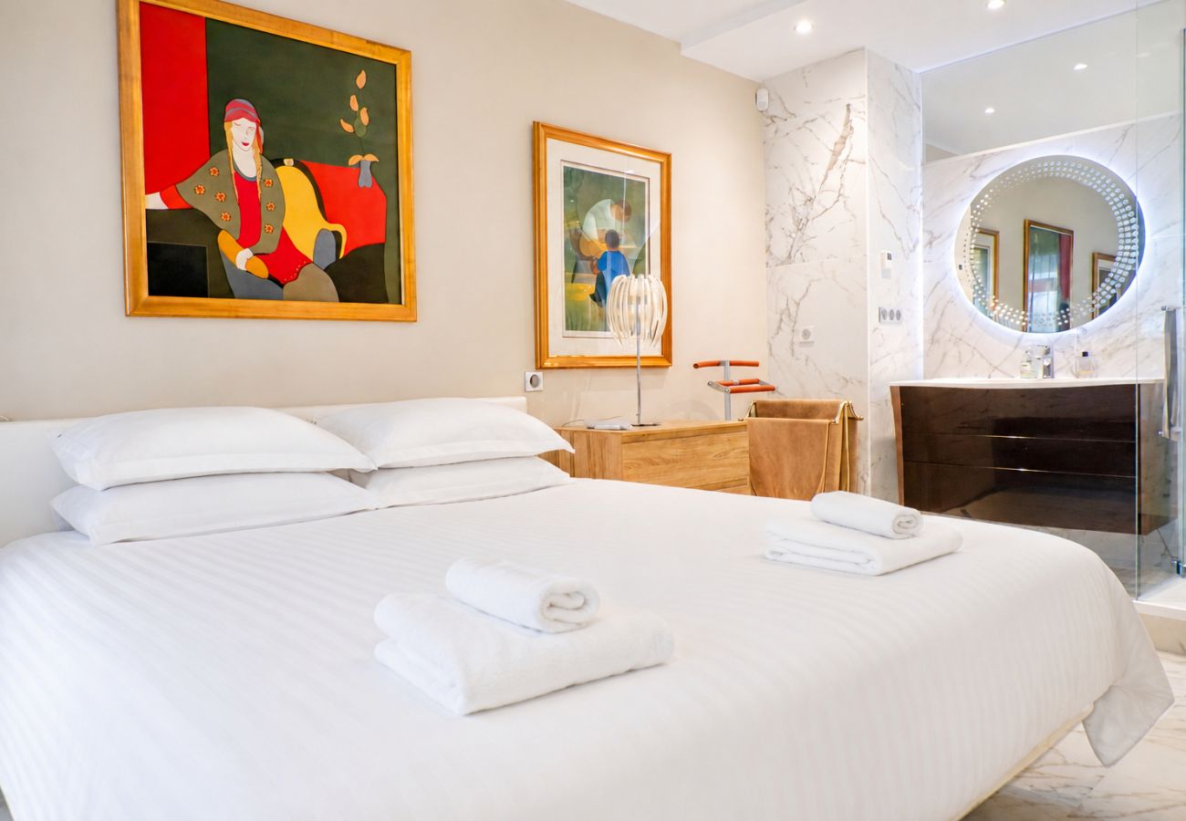 Appartement à Cannes - 3 pièces au centre de Cannes - 50m de la Croisette