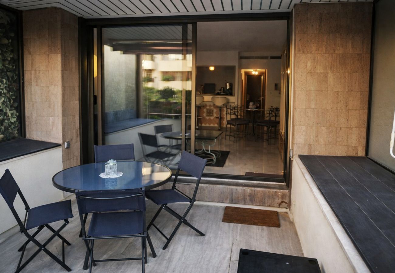 Studio à Cannes - Studio au Gray d'Albion centre Cannes - 50m de la croisette