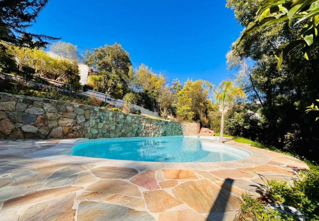 Villa à Mandelieu-la-Napoule - Splendide villa 11 chambres avec piscine privée vue mer - Mandelieu 