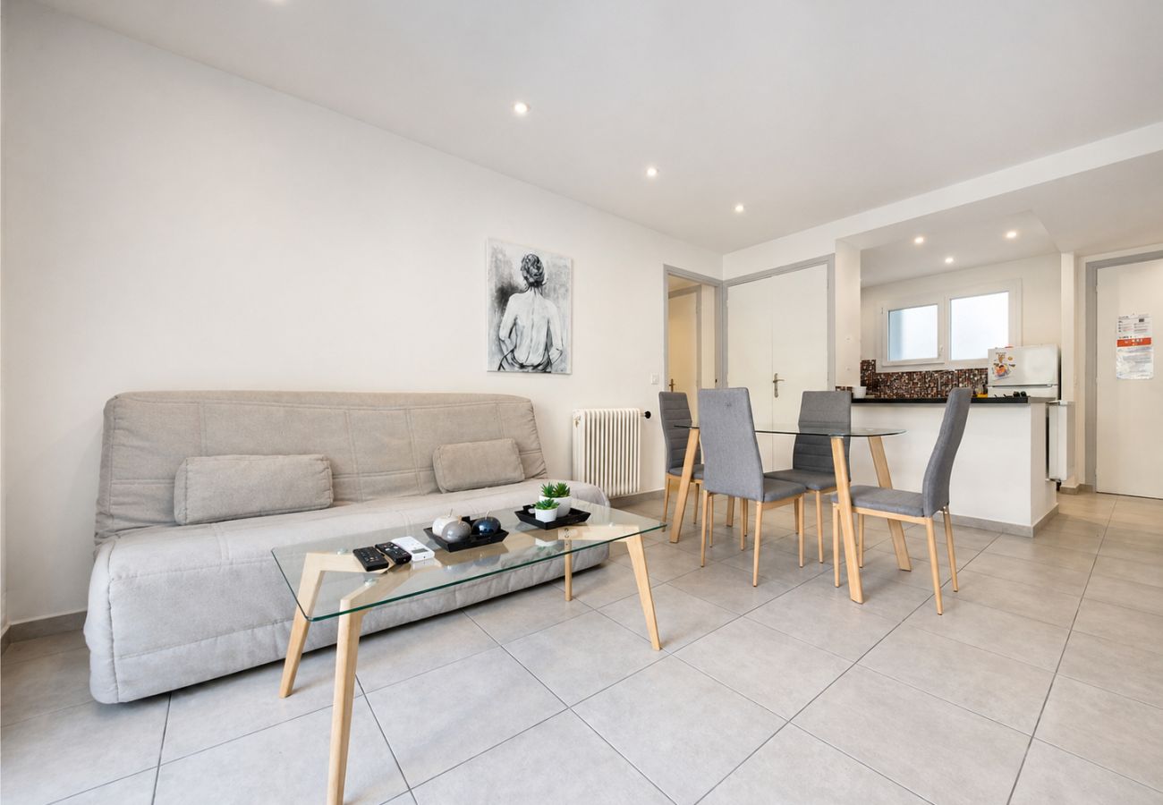 Appartement à Cannes - Appartement 2p centre Cannes - 700m de la plage