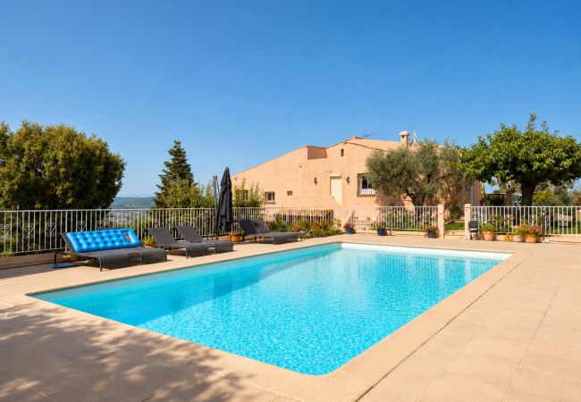 Villa à Mandelieu-la-Napoule - Luxueuse villa 8 ch climatisées avec piscine privée sur les hauteurs