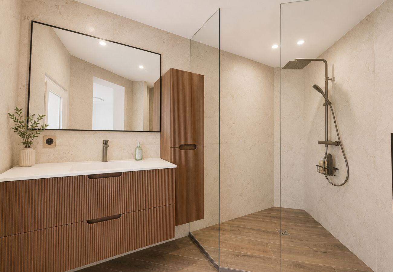 Villa à Mandelieu-la-Napoule - Luxueuse villa 8 ch climatisées avec piscine privée sur les hauteurs