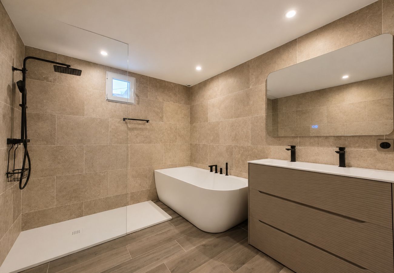 Villa à Mandelieu-la-Napoule - Luxueuse villa 8 ch climatisées avec piscine privée sur les hauteurs